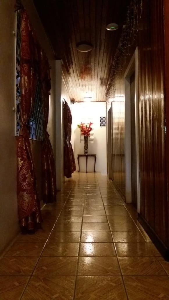 Secret Villa Джорджтаун Екстериор снимка